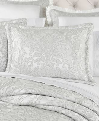 J Queen New York Brunello Comforter Sets In Platinum