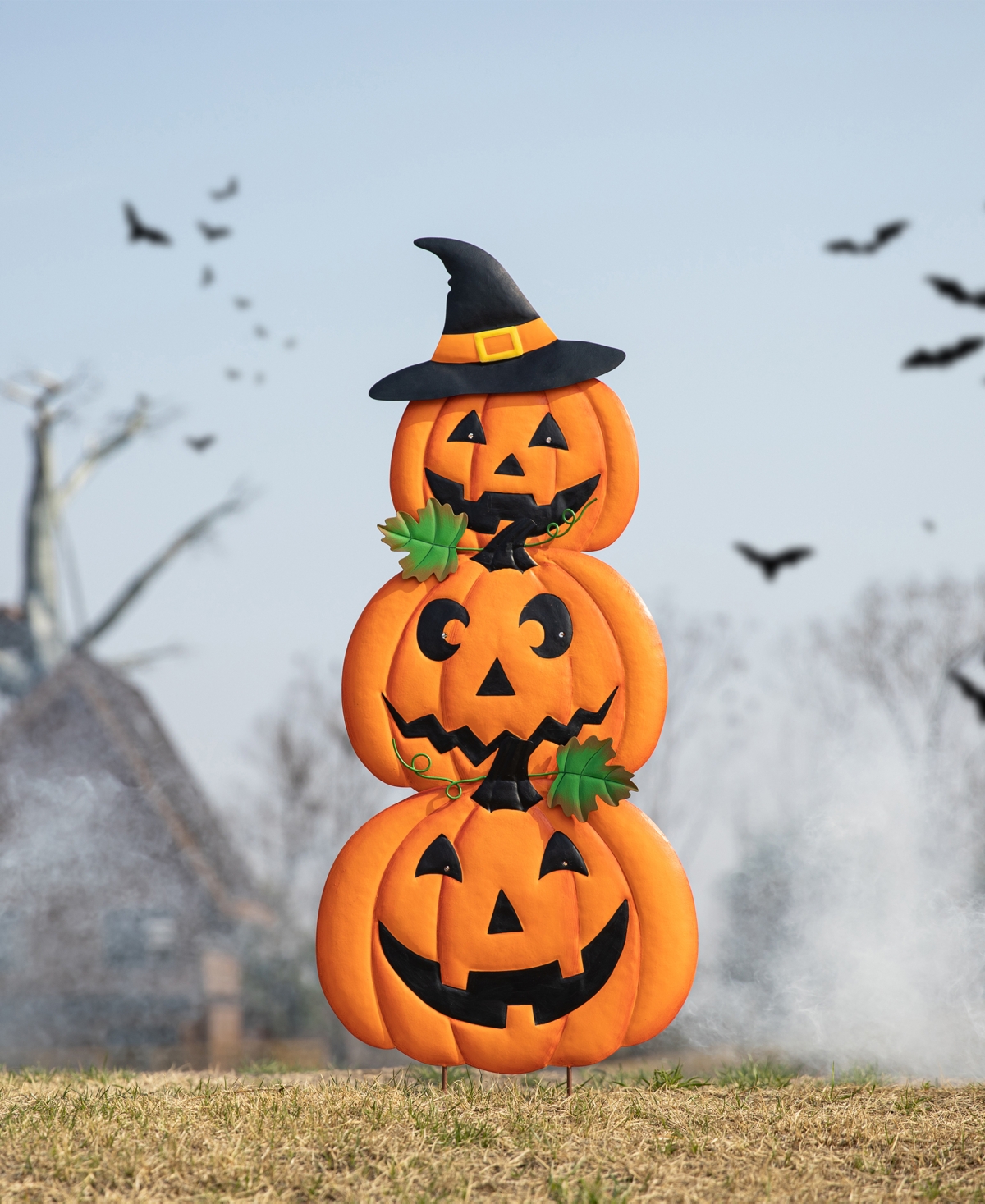 Glitzhome H Halloween Lighted Metal Stacked Jack-o-Lantern Yard Stake, Set of 3