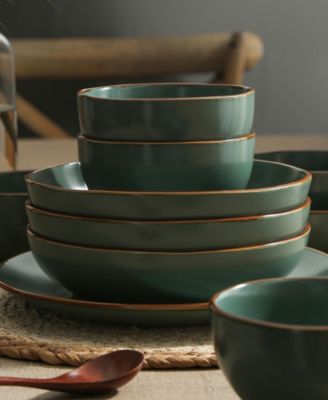 Brasa 32 Pc. Dinnerware Set, Service for 8