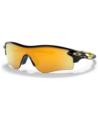 Oakley Men's Polarized Low Bridge Fit Sunglasses, OO9206 RadarLock