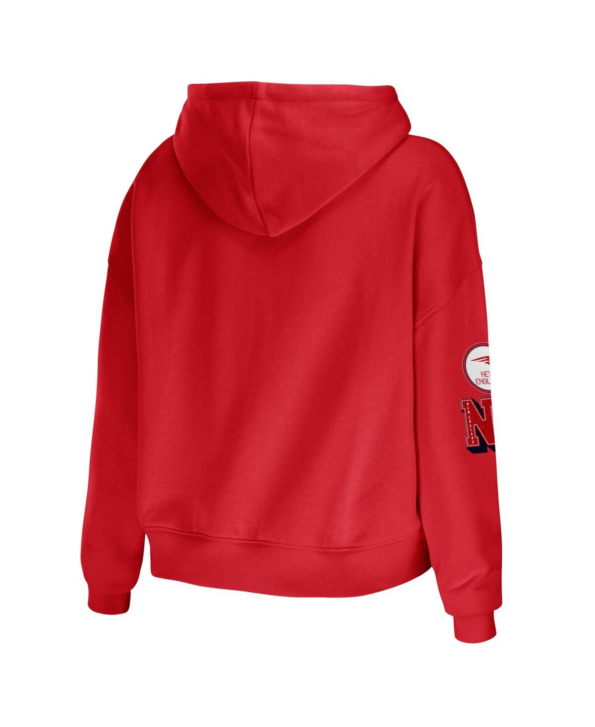 Shop Wear By Erin Andrews Women's  Red New England Patriots Modest Cropped Pullover Hoodie