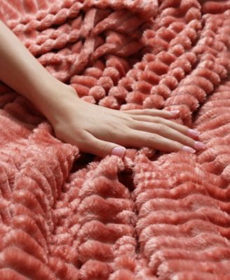 Cut Plush Lightweight Super Soft Fuzzy Luxury Bed Blanket, Queen