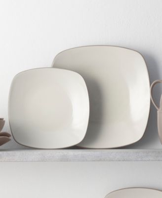 Colorwave Square 16 Pc. Dinnerware Set, Service for 4