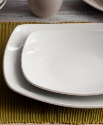 Colorwave Square 16 Pc. Dinnerware Set, Service for 4