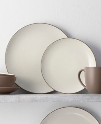 Colorwave Coupe 16 Pc. Dinnerware Set, Service for 4