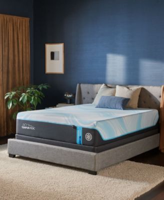 LuxeBreeze 13" Soft Memory Foam Cooling Mattress- King