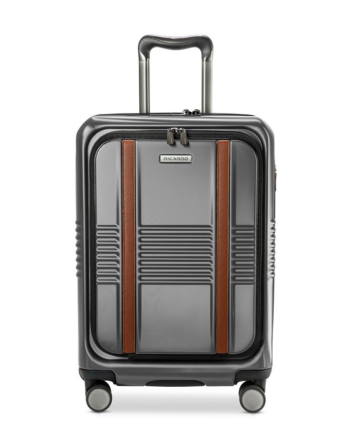 Ricardo carry sales on luggage