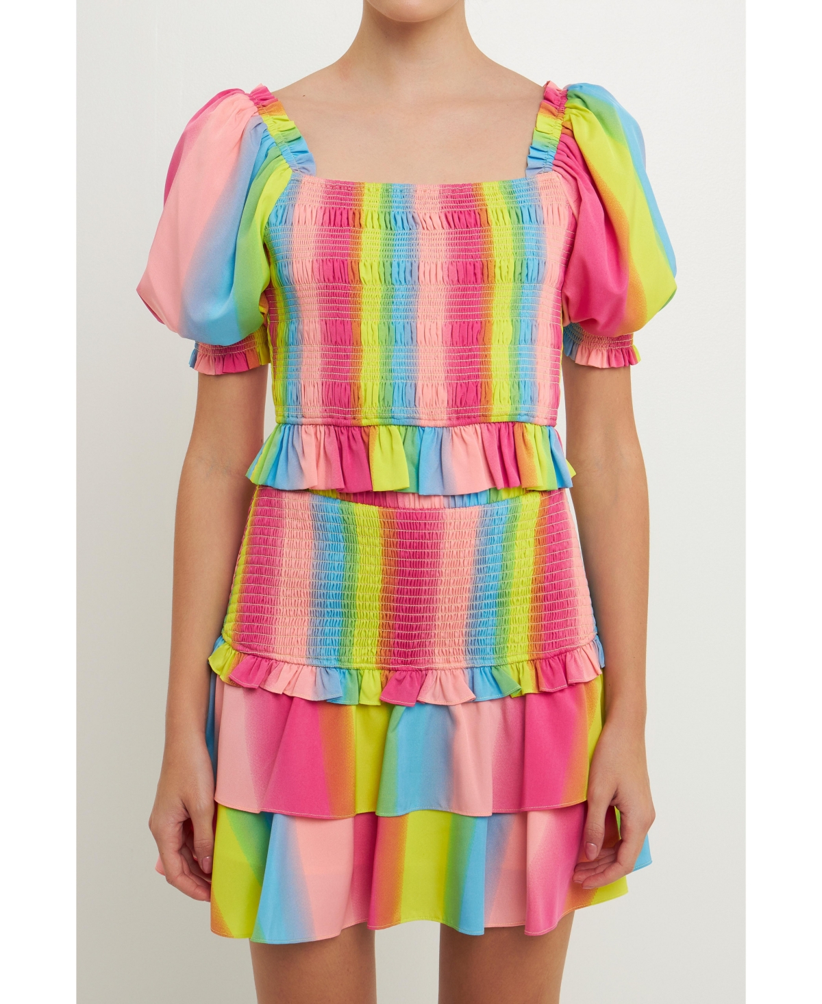 ENDLESS ROSE WOMEN'S OMBRE STRIPE SMOCKED TOP