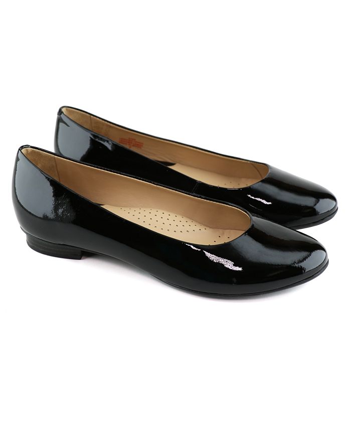 MARC JOSEPH NEW YORK Women's Leather Made in Brazil Manhasset Loafer