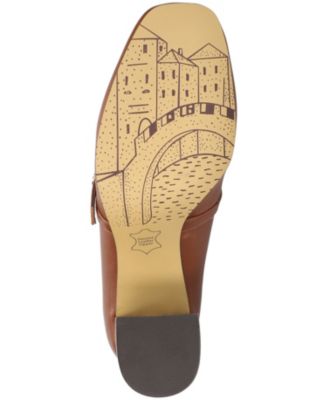 Women's Ashton Square Toe Pumps