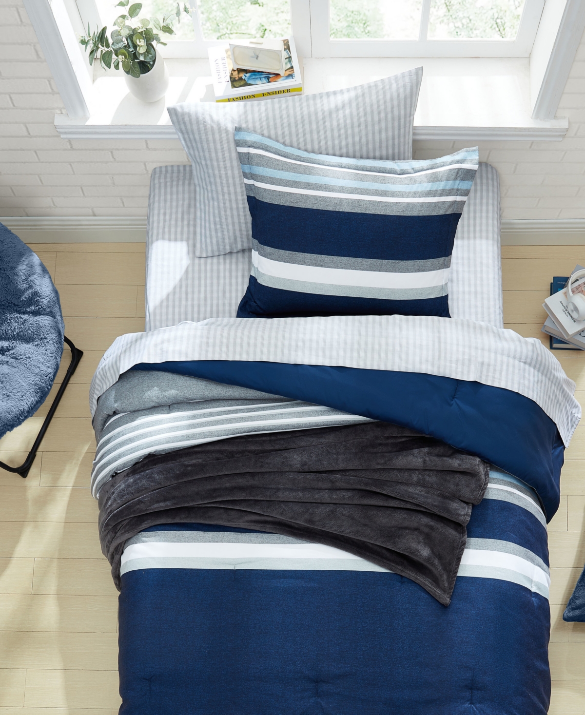 Nautica Heathered Block Reversible 2 Piece Comforter Set, Twin/Twin Xl