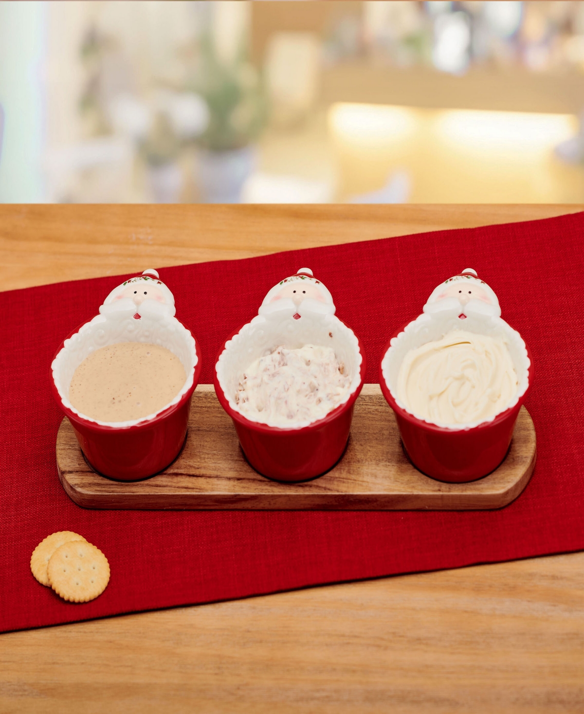 Winterberry Santa Dip Bowls With Wood Base In Assorted