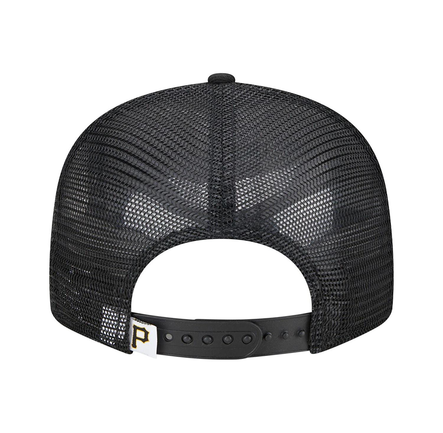 Men's Black Pittsburgh Pirates Team Color Trucker 9FIFTY Snapback Hat