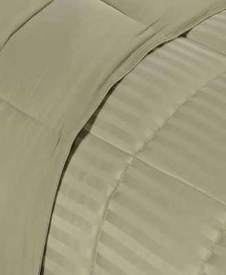 Stripe Hypoallergenic Down Alternative Blanket, King