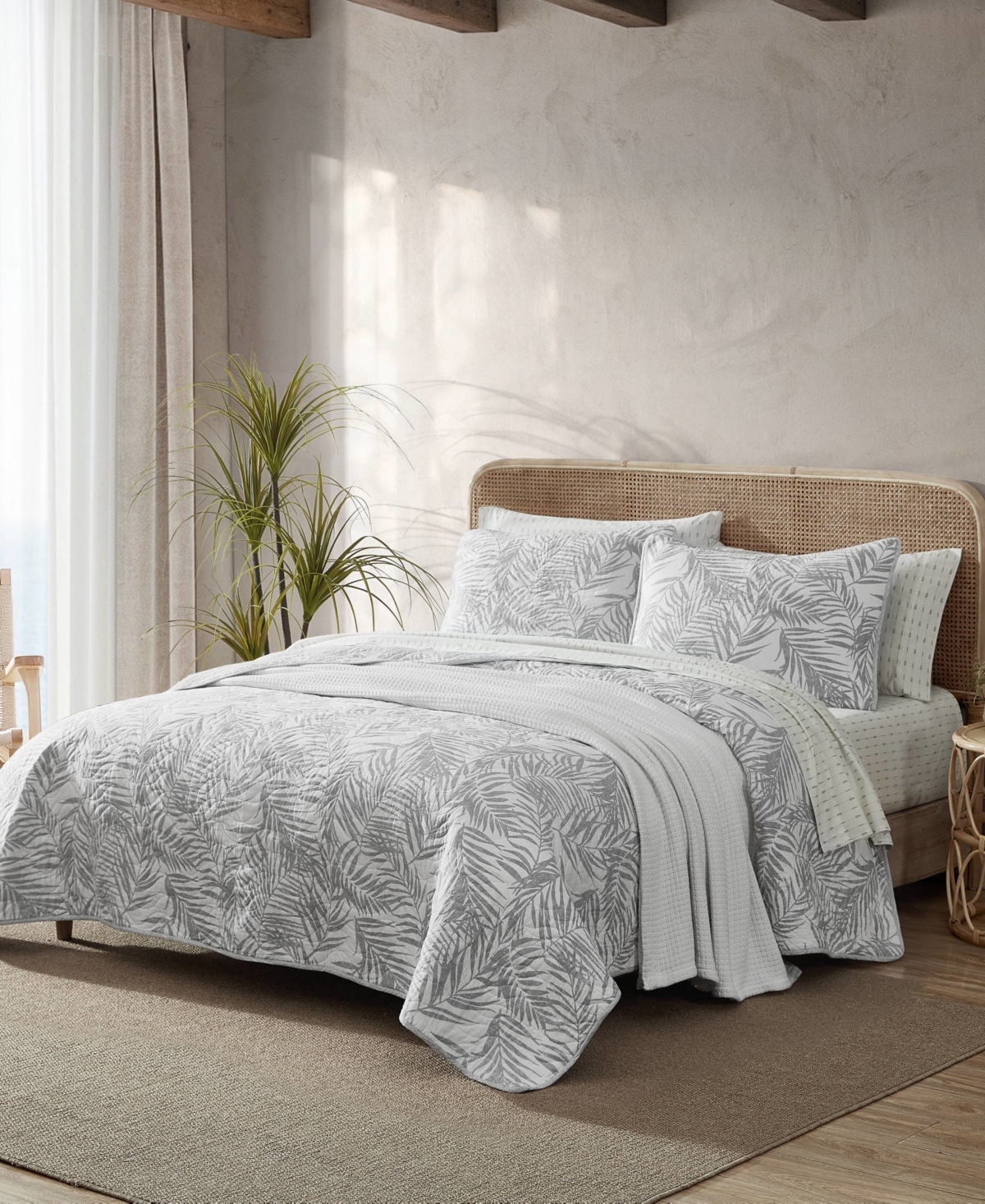 Closeout! Tommy Bahama Home Palmday Cotton Reversible 3 Piece Quilt Set