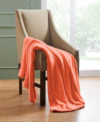Wrinkle Resistant Plush Fleece Throw, 50" x 60"