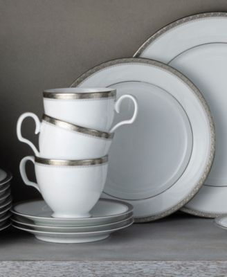 Charlotta 60 Piece Dinnerware Set, Service for 12