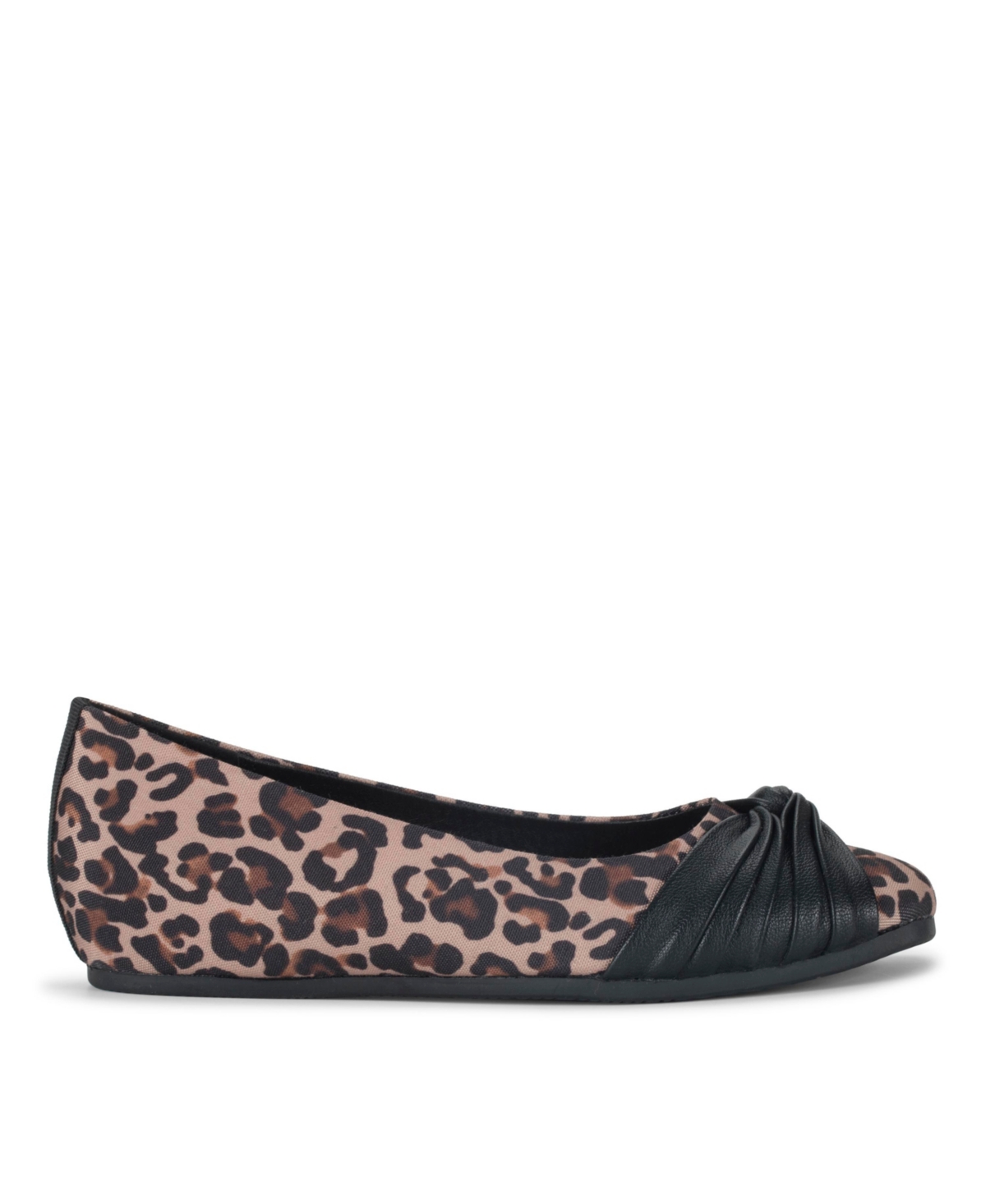 BARETRAPS WOMEN'S CHAINEY BALLET FLATS 
