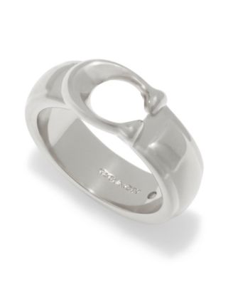 COACH Signature Tabby Sculpted C Band Ring
