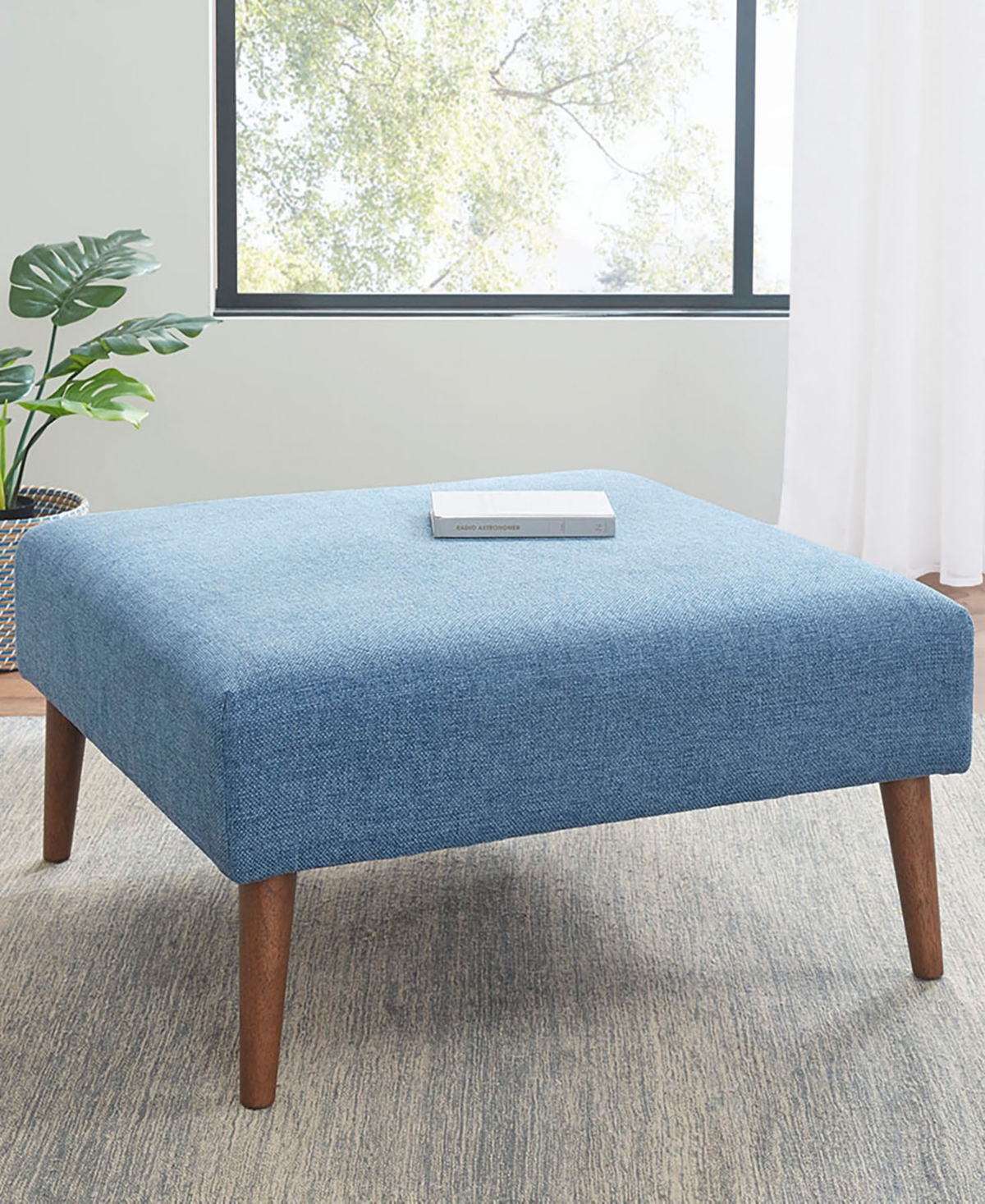 Ink+Ivy Maise 35" Round Fabric Upholstered Ottoman