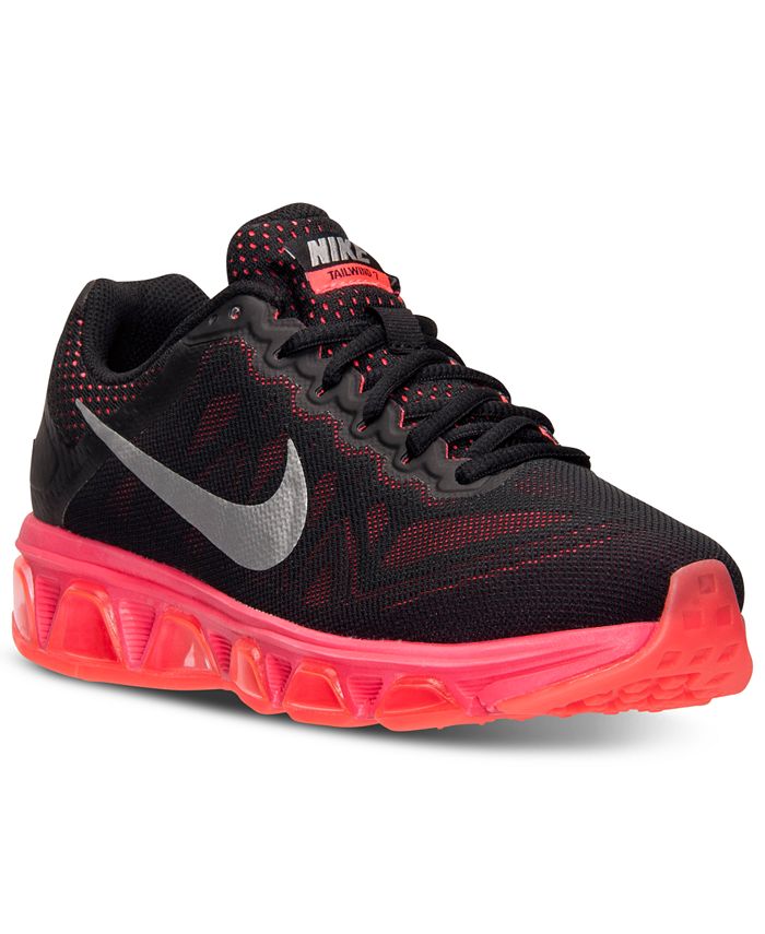 nike trail wind 7