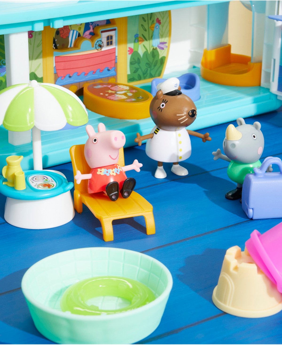 Shop Peppa Pig Peppa's Cruise Ship In No Color