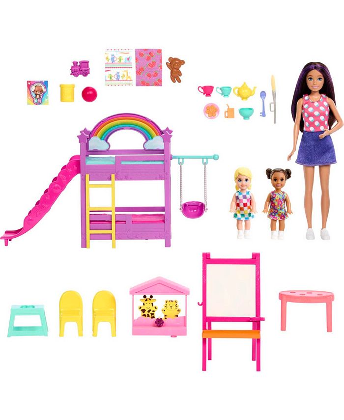 ​Barbie Doll with 2 Career Looks that Feature 8 Clothing and Accessory  Surprises to Discover with Unboxing, Gift for 3 to 7 Year Olds, Dolls 
