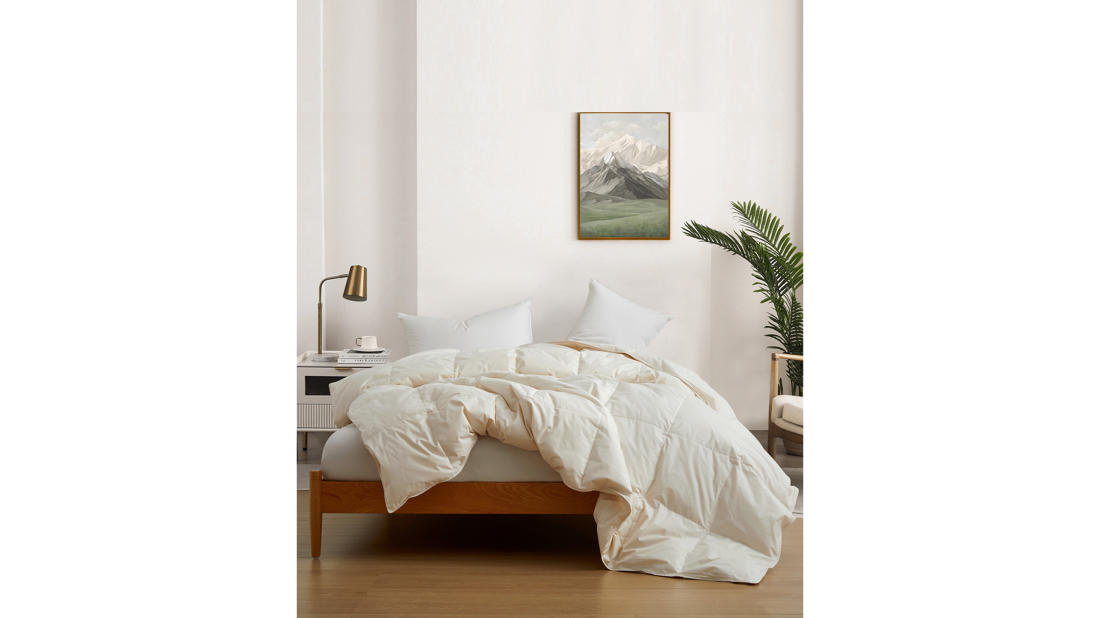 Unikome Lightweight 300 Thread Count Cotton Down Fiber Comforter, Full/Queen
