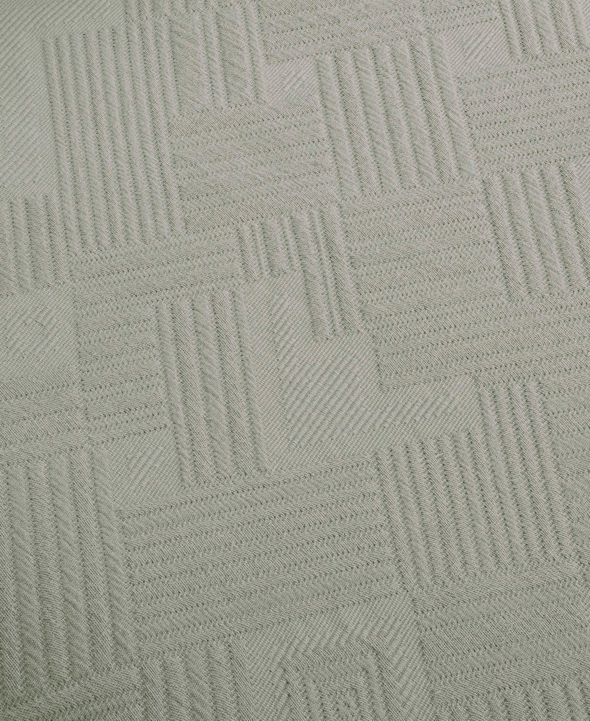 Superior Geometric Fret Textured Jacquard Matelasse All-season 2-piece Bedspread Set, Twin In Silver