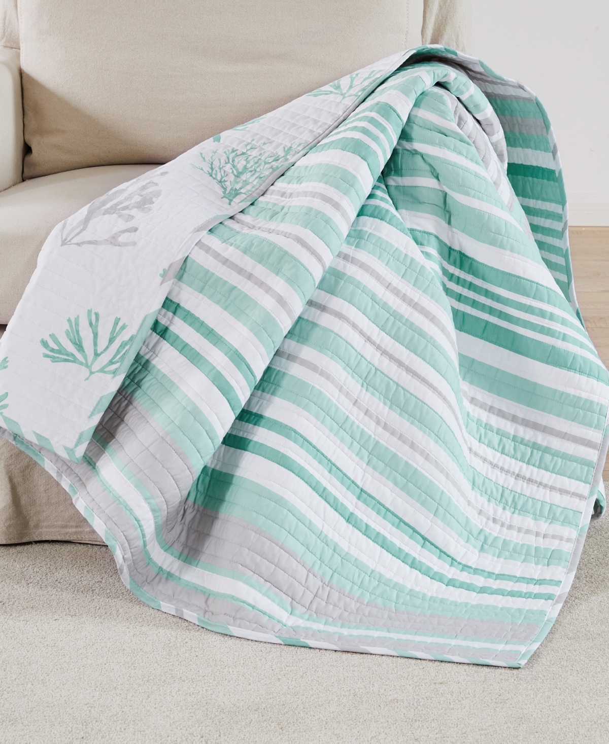 Levtex Truro Reversible Quilted Throw, 50" X 60" In Spa