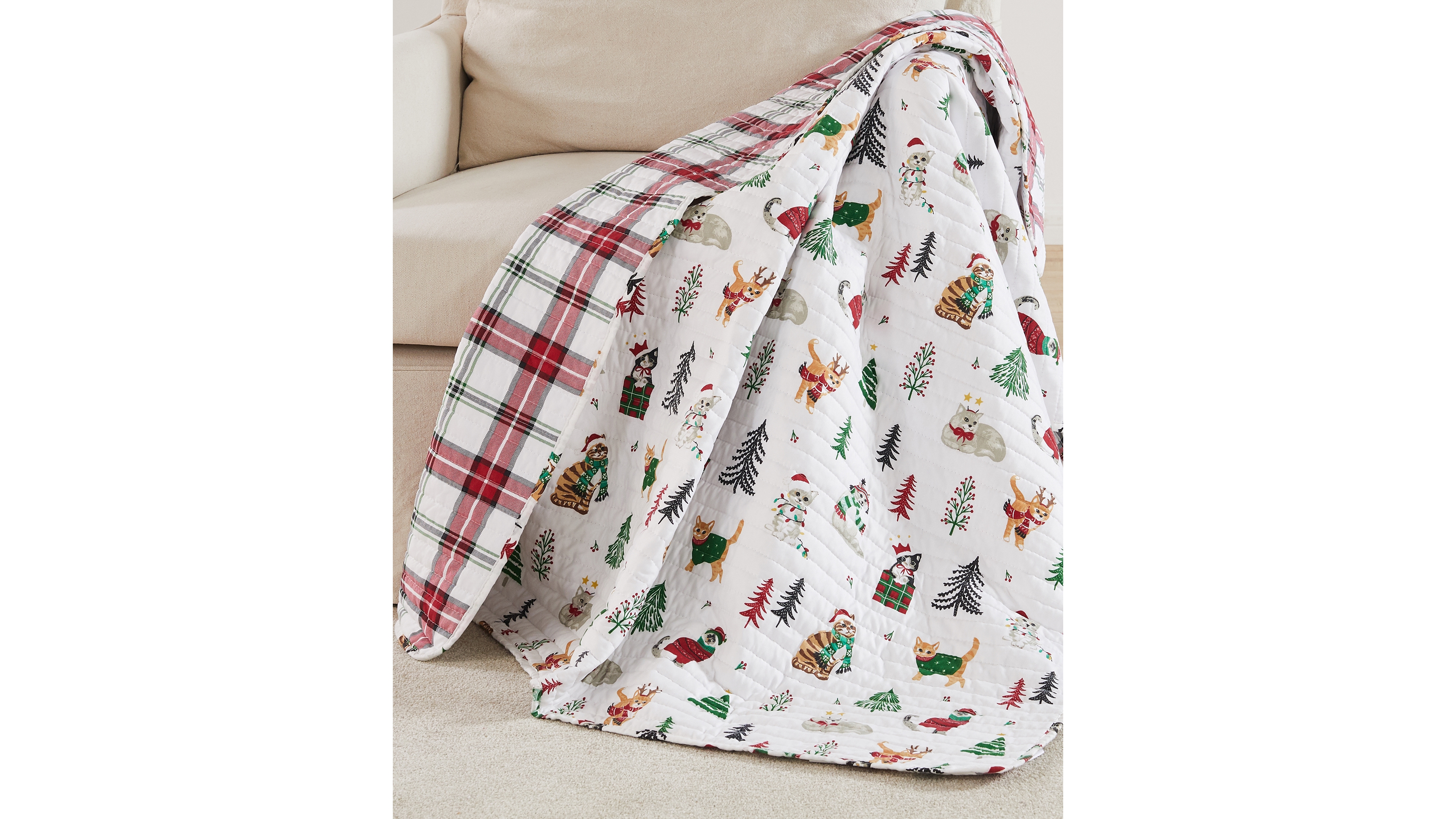 Levtex Meowy Christmas Quilted Throw, 50" x 60"