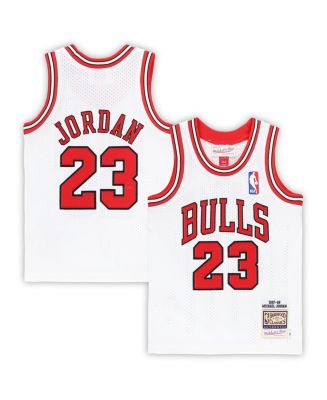 Mitchell & Ness Chicago hotsell Bulls 23 Michael Jordan Jersey