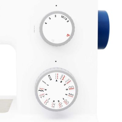 b05 Academy Swiss Design Mechanical Sewing Machine