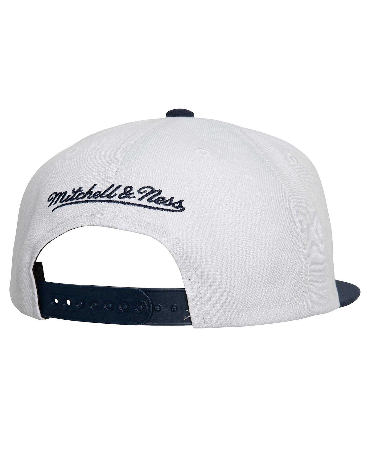 Mitchell & Ness Men's  White Toronto Maple Leafs Core Team Ground 2.0 Snapback Hat In White