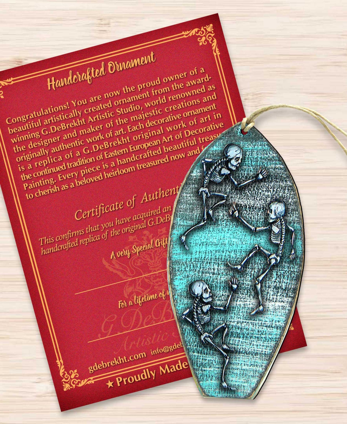 Designocracy Holiday Wooden Ornaments Halloween Skeletons Surfboard Home Decor Set Of 2 G. Debrekht In Multi Color