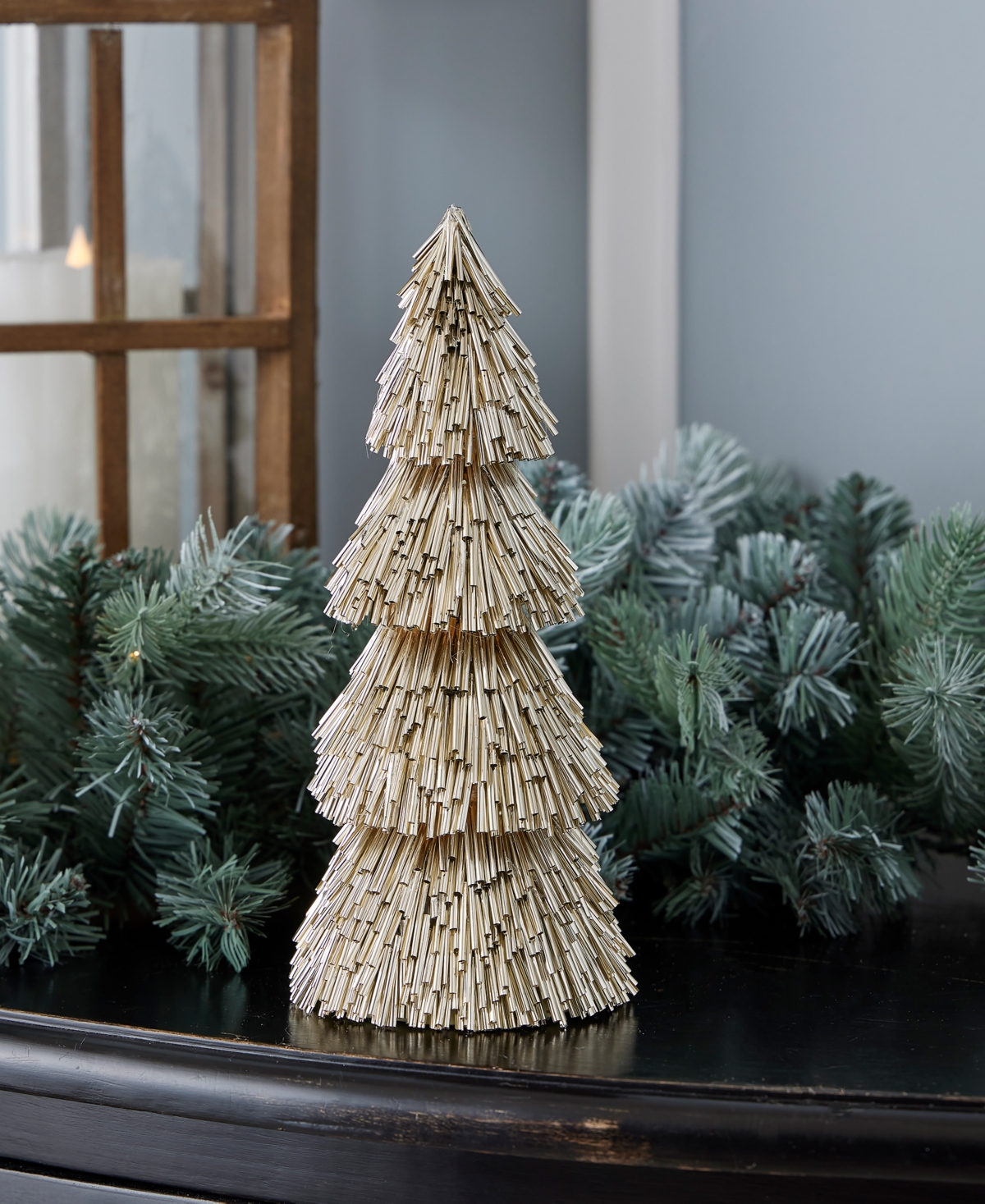 Seasonal Pipa 10'' Tree
