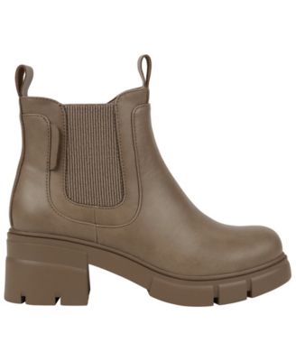 Women's William Pull Tab Lug Sole Chelsea Booties