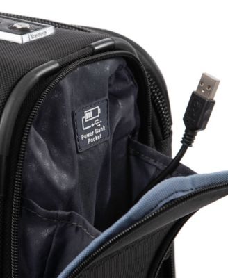 Platinum Elite Business Plus 20" Carry-on Spinner