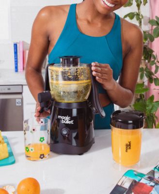 Compact Electric 400-Watt Mini Juicer