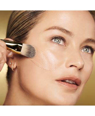 Re-Nutriv Ultra Radiance Liquid Foundation SPF 20