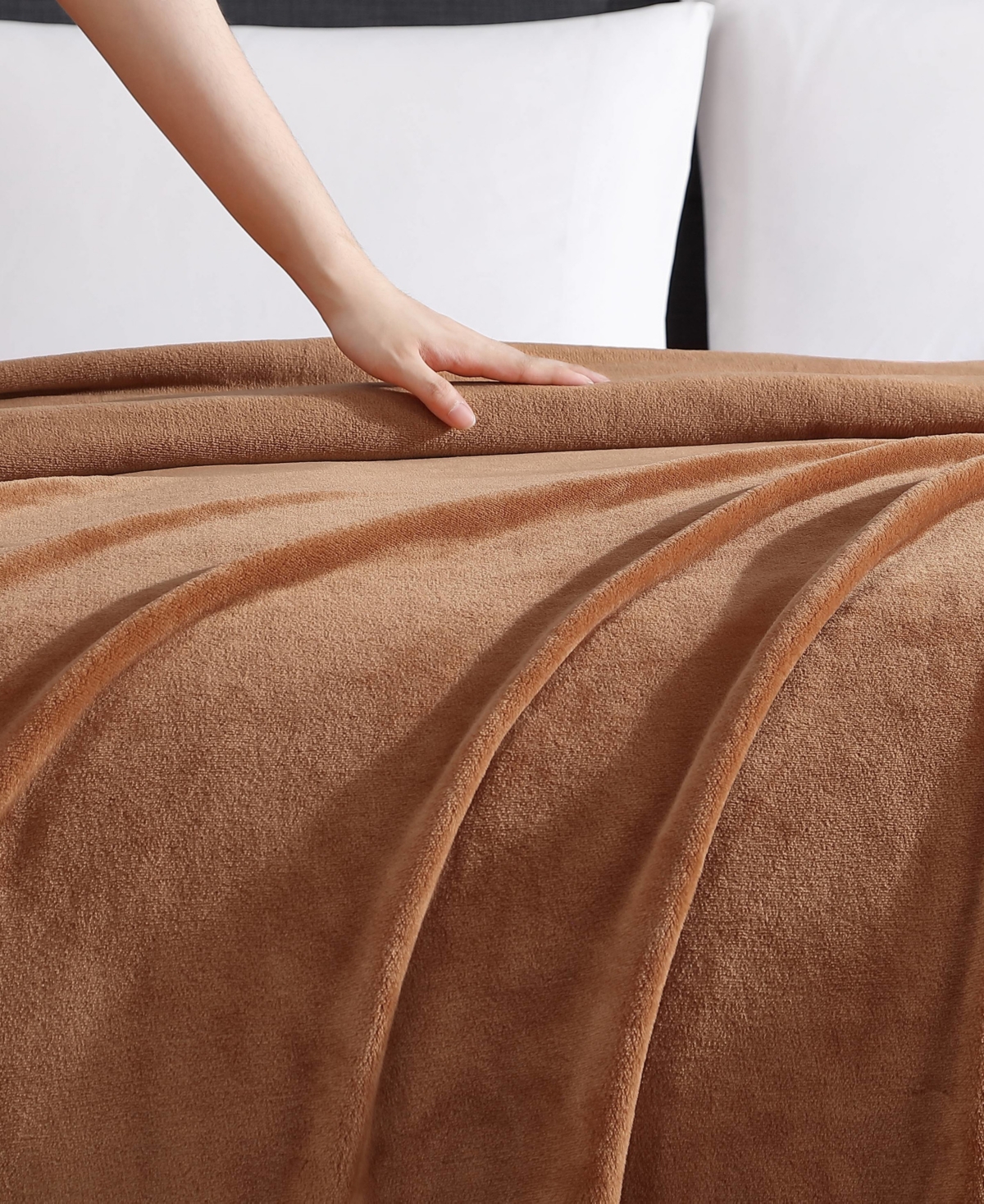 Kenneth Cole Reaction Solid Ultra Soft Plush Fleece Blanket