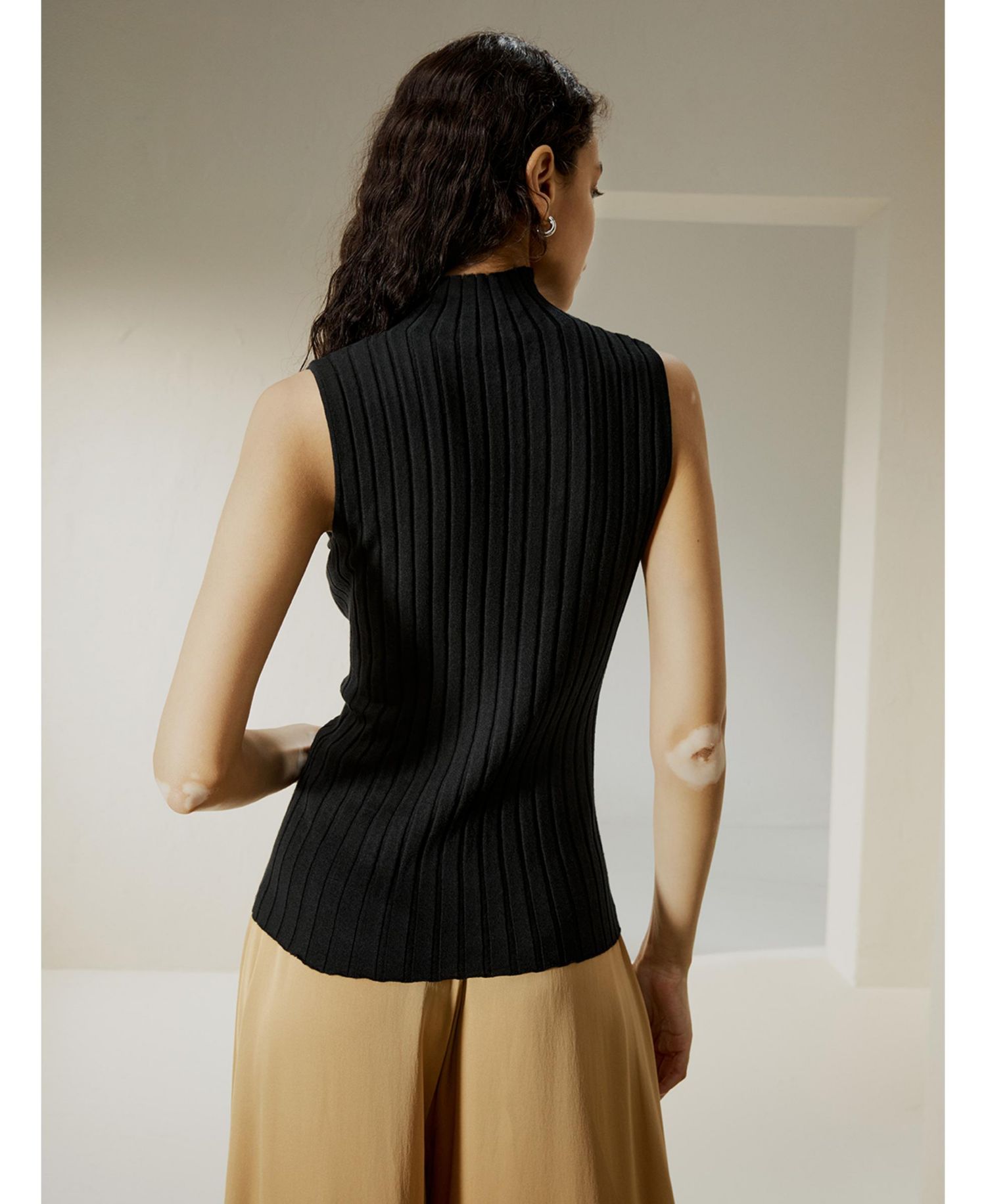 Women's Silk-Cashmere Blend Knit Top