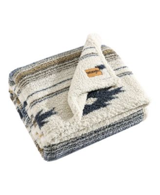 Coyote Sands Sherpa Throw, 60" x 50"