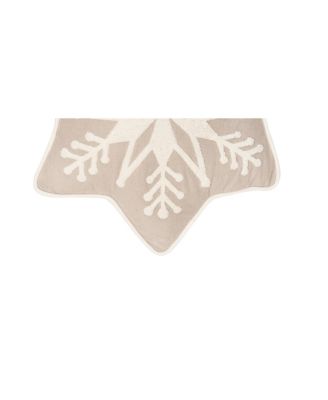 Snowflake Shaped Christmas Cotton Blend Tufted Accent Throw Pillow 18" x 18"