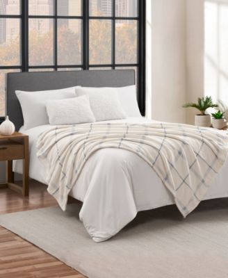Palmdale Plaid Cozy Plush Throw, 50" x 70"