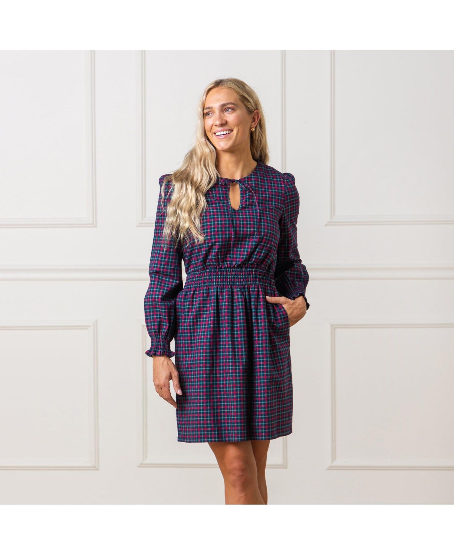 Women's Hope and Henry Long Sleeve Smocked Waist Keyhole Dress