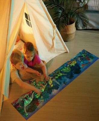 Dinosaurs Giant Glow-In-The Dark Puzzle, 200 Pieces