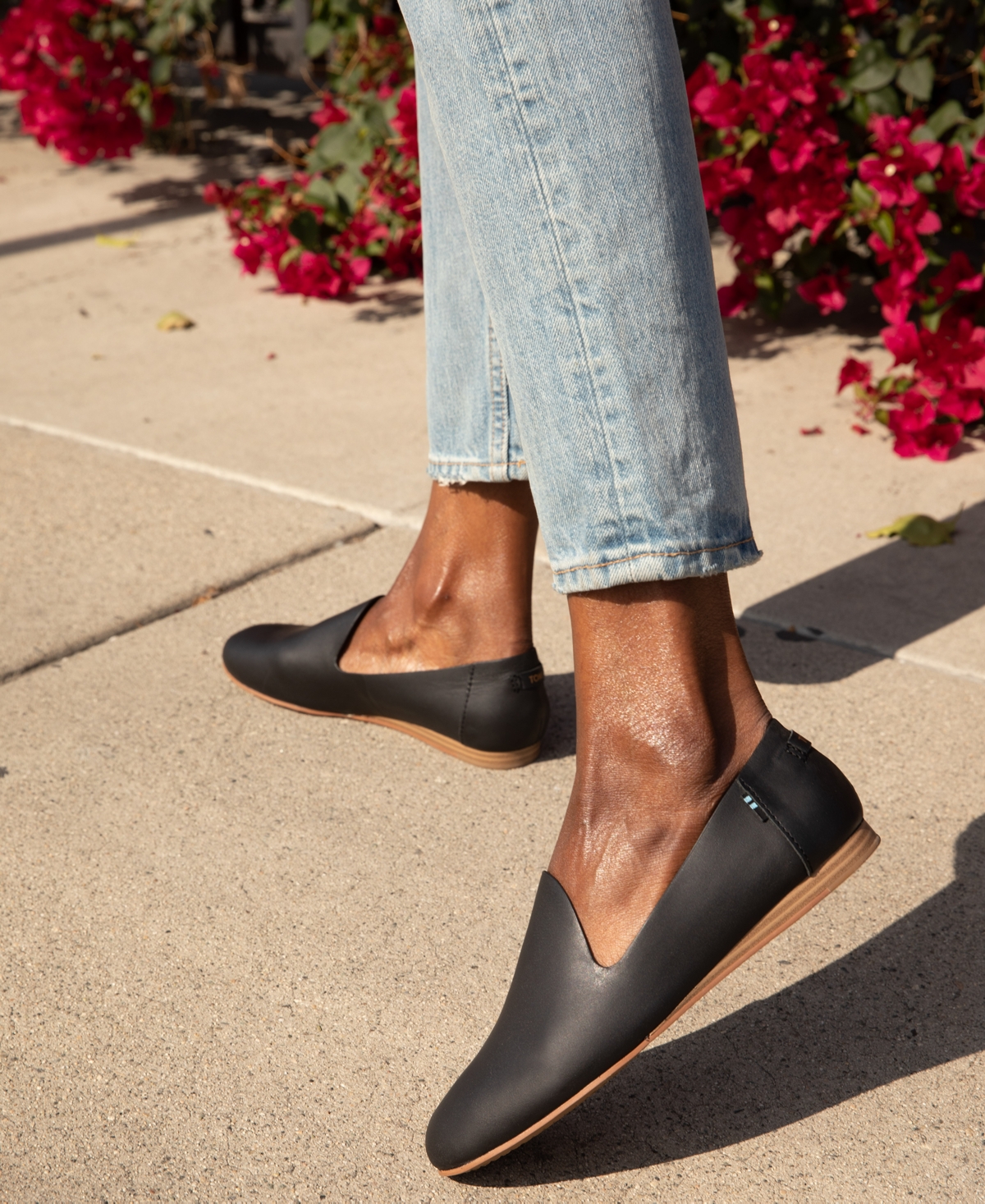 Toms Women's Darcy Slip-On Loafers