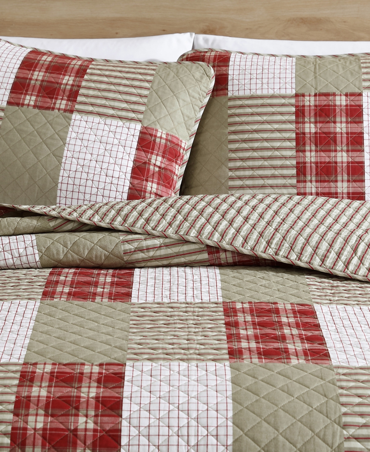 Eddie Bauer Camano Island Plaid 3-pc. Quilt Set, Full/queen In Red