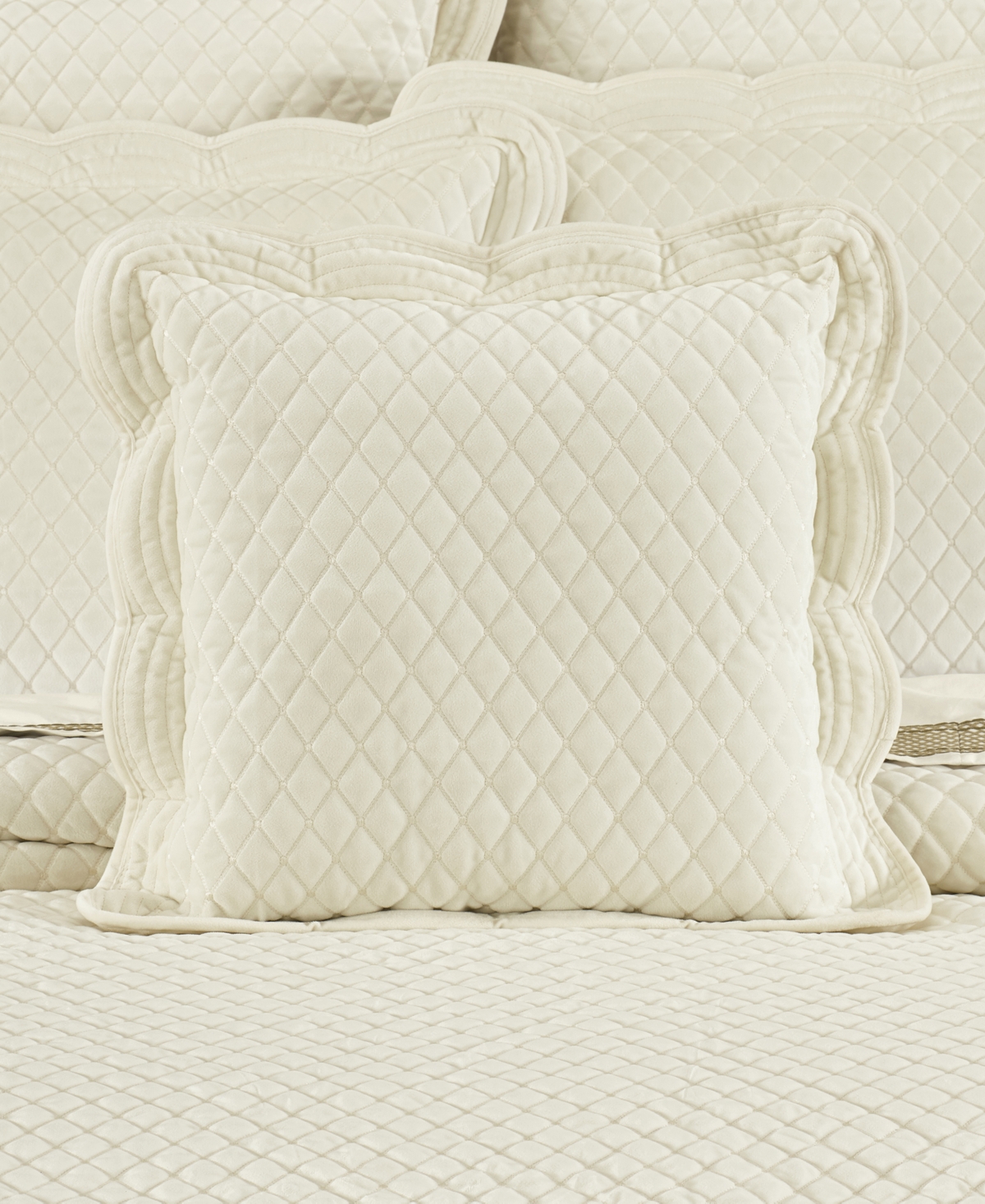 J Queen New York Marissa Quilted Decorative Pillow, 18" x 18"